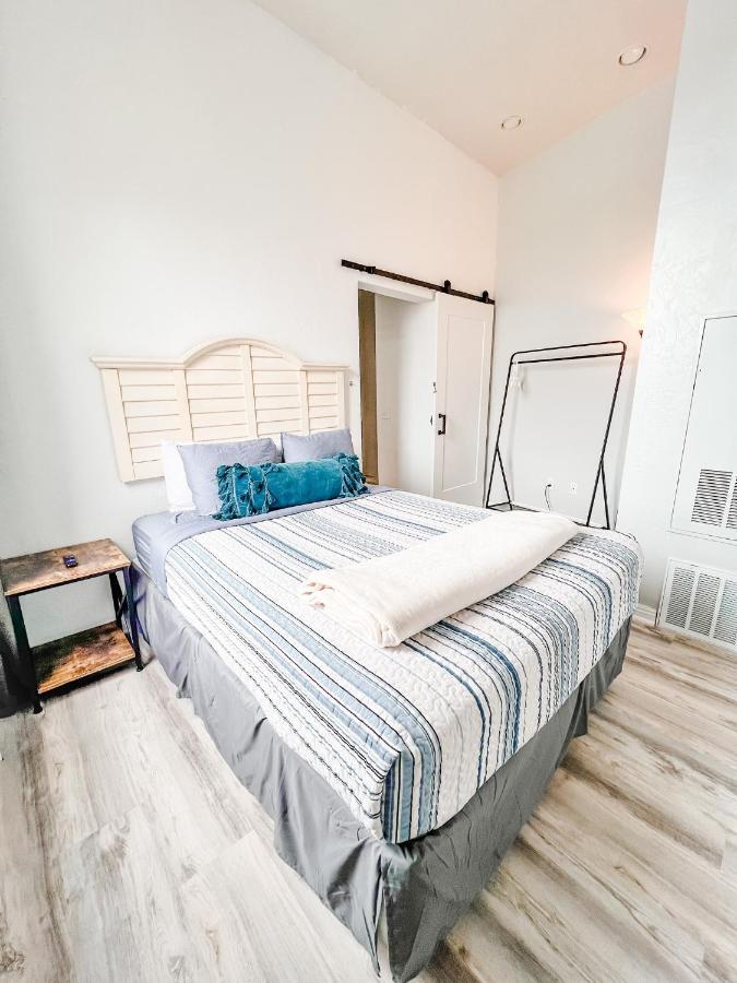 Отель Gaslamp 2Bdrm - W Parking & 4 Beds #404 Сан-Диего Экстерьер фото